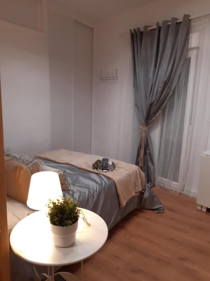 Alma S Home, Precioso Loft En Planta Primera ボジュジョス・パル・デル・コンダド エクステリア 写真