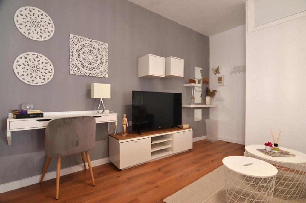 Alma S Home, Precioso Loft En Planta Primera ボジュジョス・パル・デル・コンダド エクステリア 写真